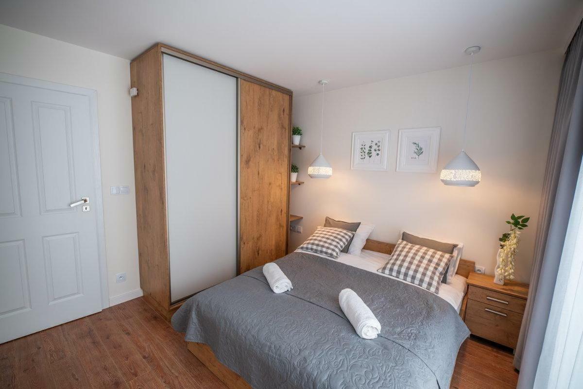 Apartament Kasztanowy Blisko Centrum - Dream Apart Щирк Екстериор снимка
