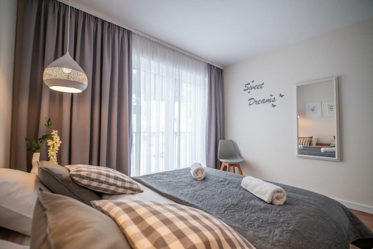 Apartament Kasztanowy Blisko Centrum - Dream Apart Щирк Екстериор снимка